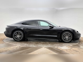 Used Porsche Taycan 2023 for sale - 78662421: Photo