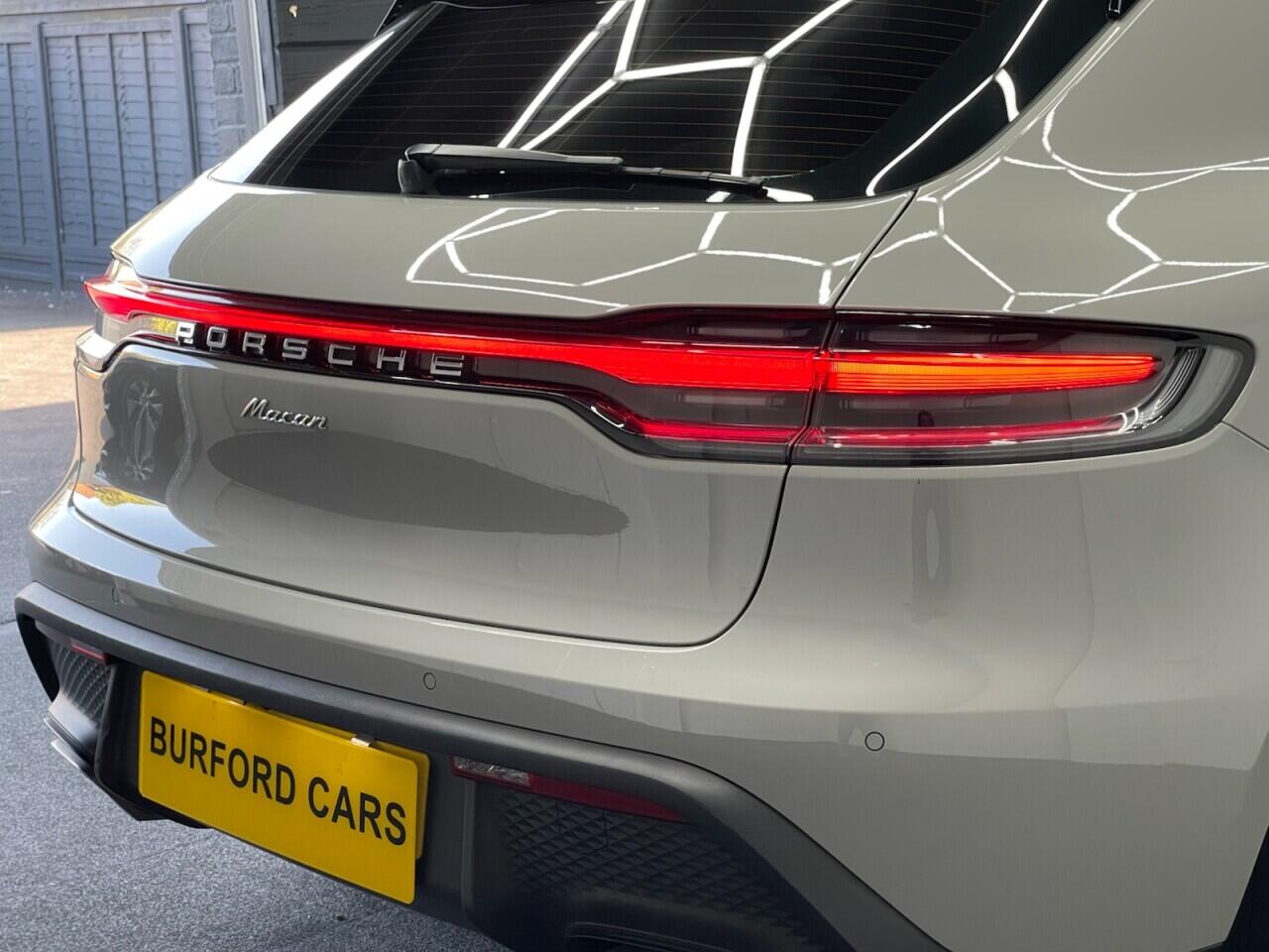 Used Porsche Macan 2023 for sale - 78087214: Photo 18