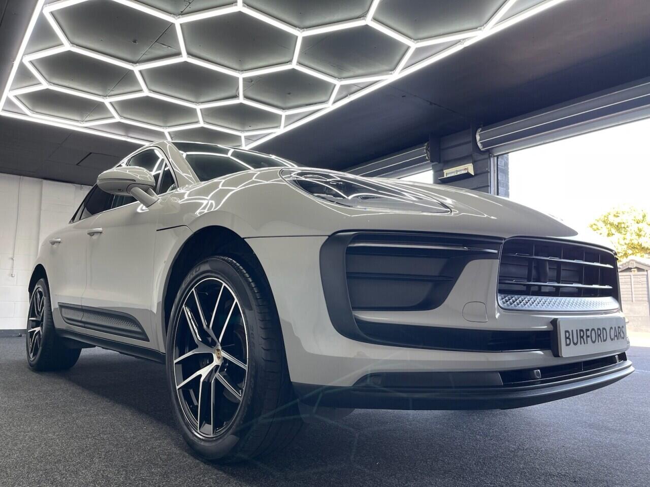 Used Porsche Macan 2023 for sale - 78087214: Photo 26