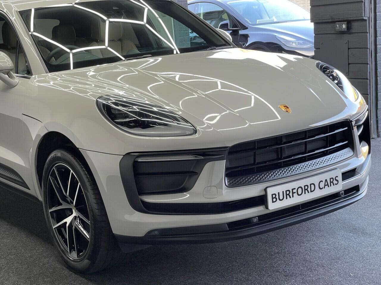 Used Porsche Macan 2023 for sale - 78087214: Photo 29