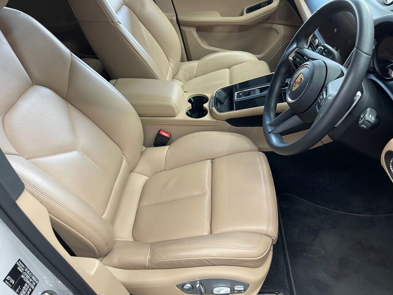 Used Porsche Macan 2023 for sale - 78087214: Photo 34