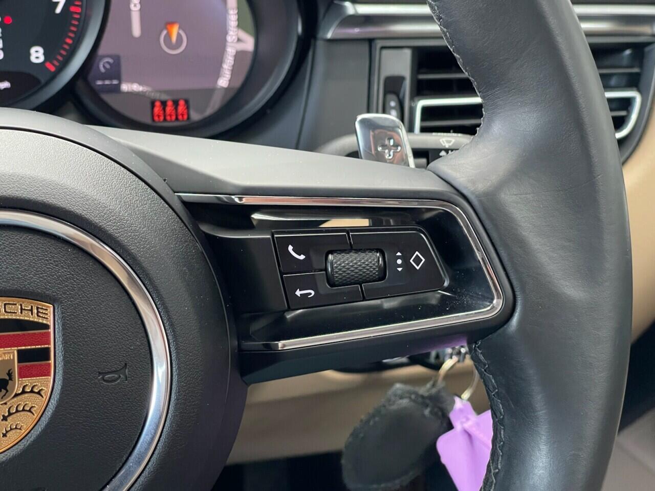 Used Porsche Macan 2023 for sale - 78087214: Photo 44