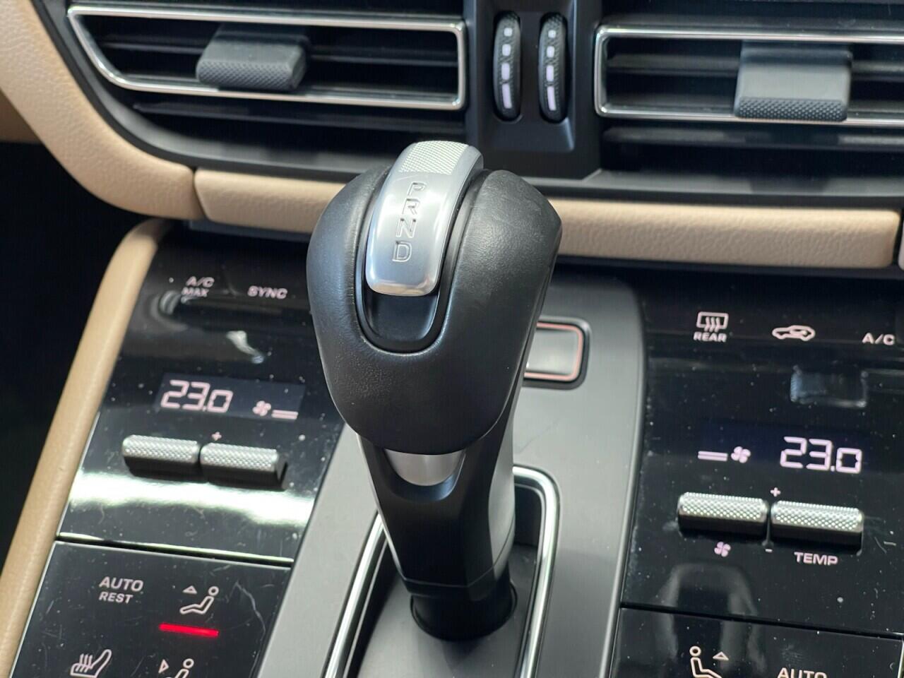 Used Porsche Macan 2023 for sale - 78087214: Photo 49