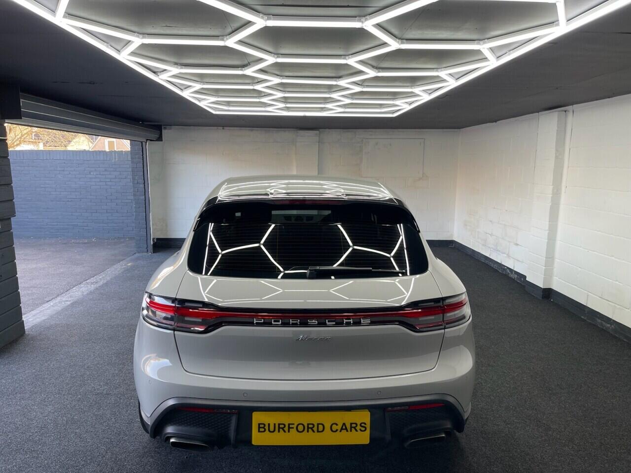 Used Porsche Macan 2023 for sale - 78087214: Photo 6