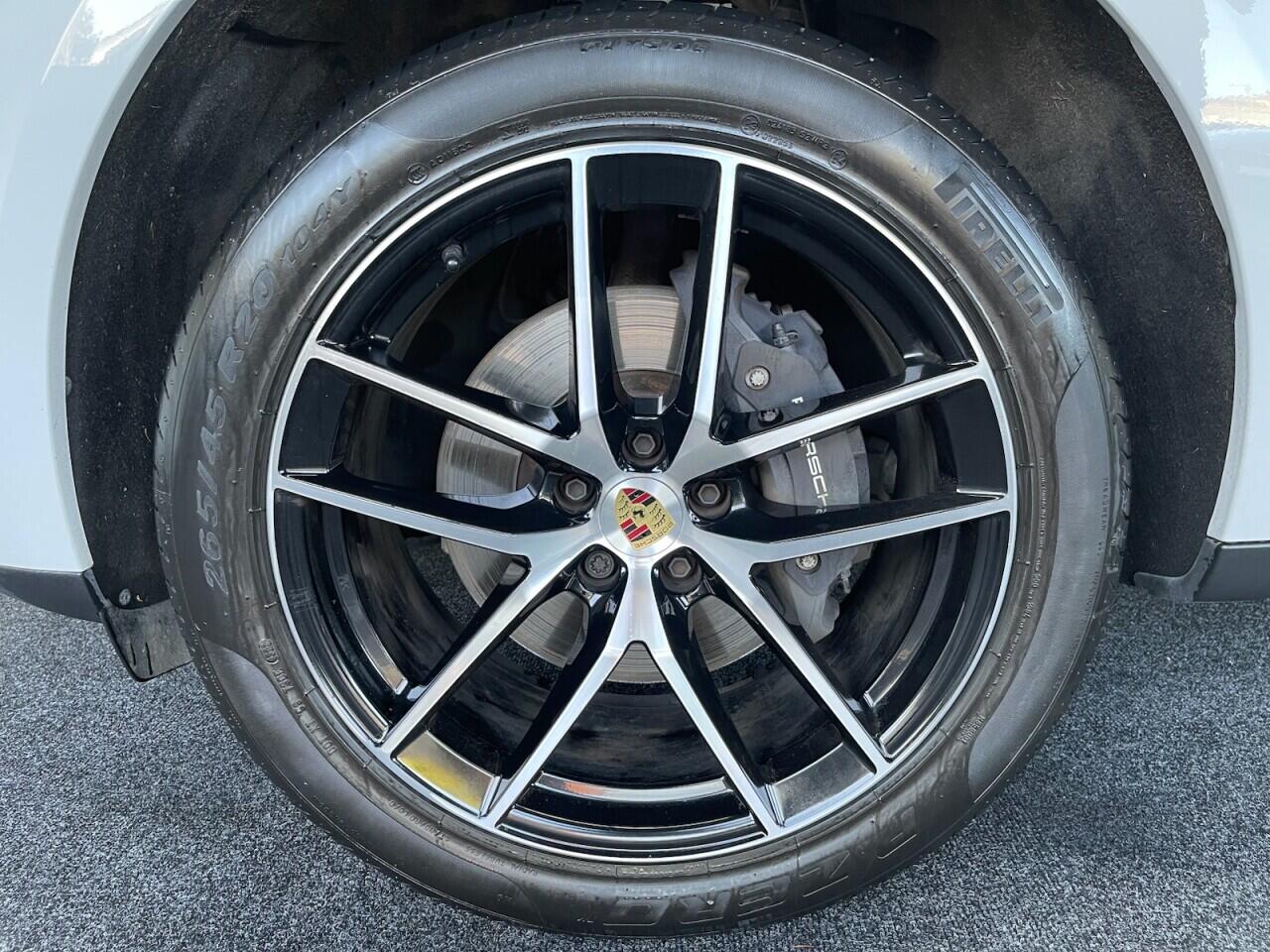 Used Porsche Macan 2023 for sale - 78087214: Photo 9