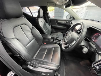 Used Volvo XC40 2021 for sale - 78608767: Photo