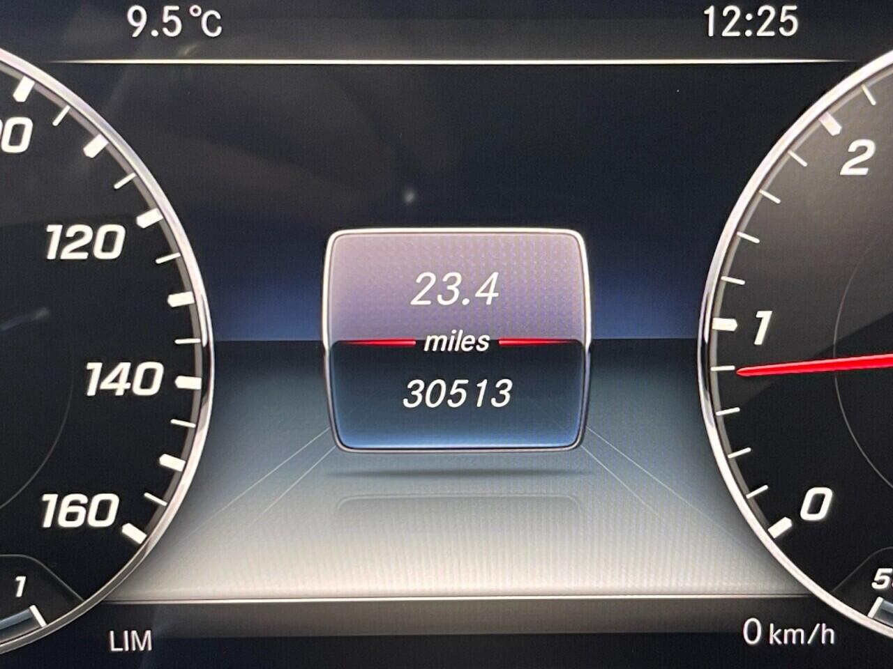 Used Mercedes-Benz E Class 2020 for sale - 77015934: Photo 39