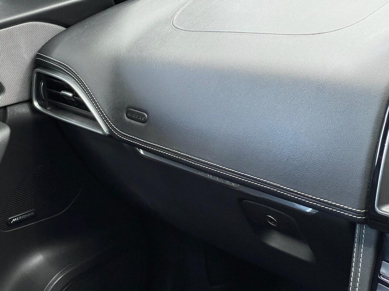 Used Jaguar F-Pace 2020 for sale - 77377334: Photo 48