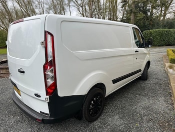 Used Ford Transit Custom 2017 for sale - 78231708: Photo