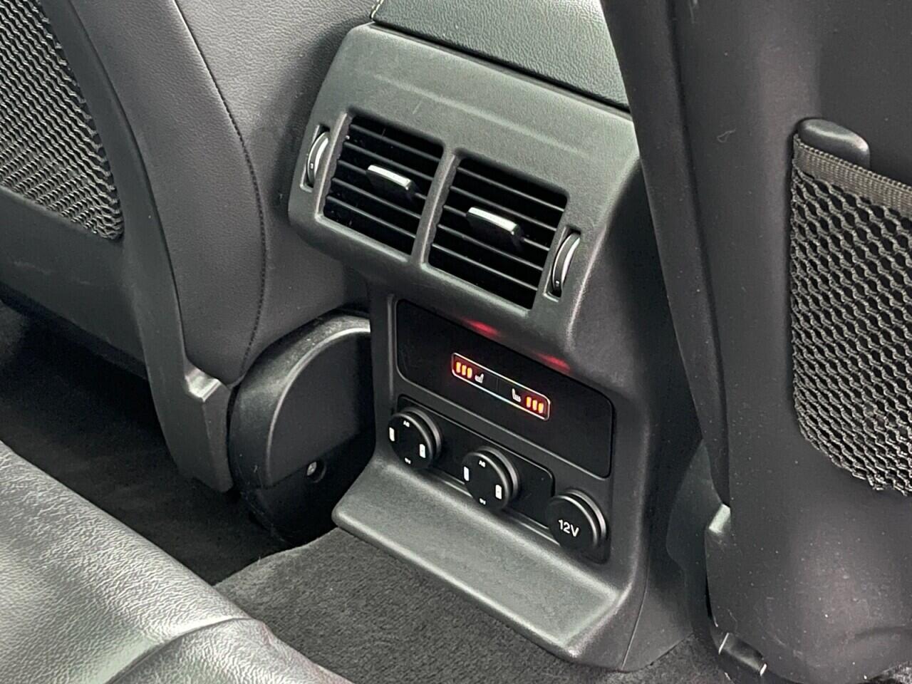 Used Jaguar F-Pace 2016 for sale - 76635443: Photo 36