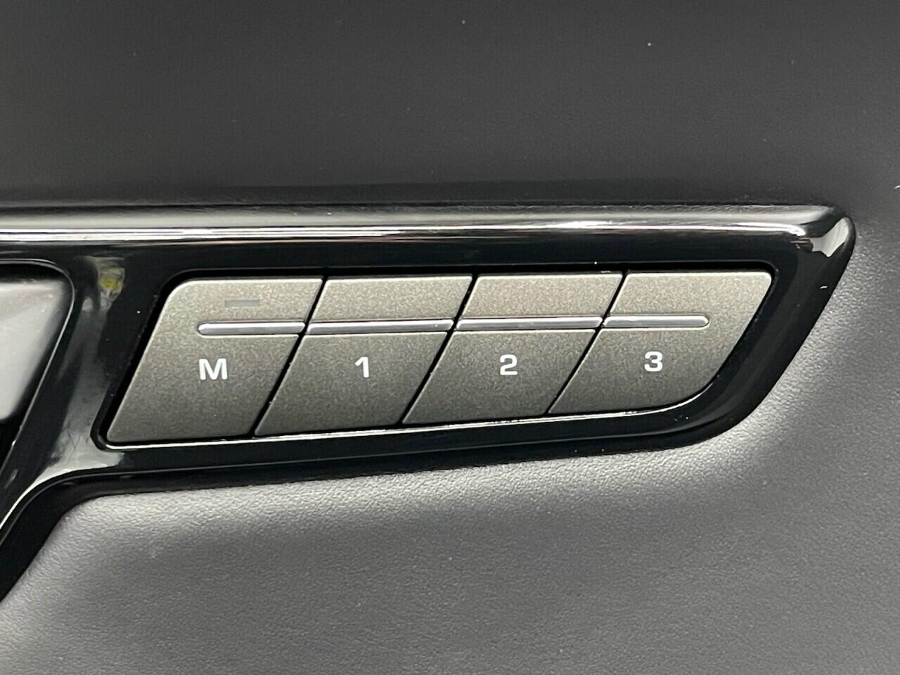 Used Land Rover Range Rover Evoque for sale - 77892442: Photo 28