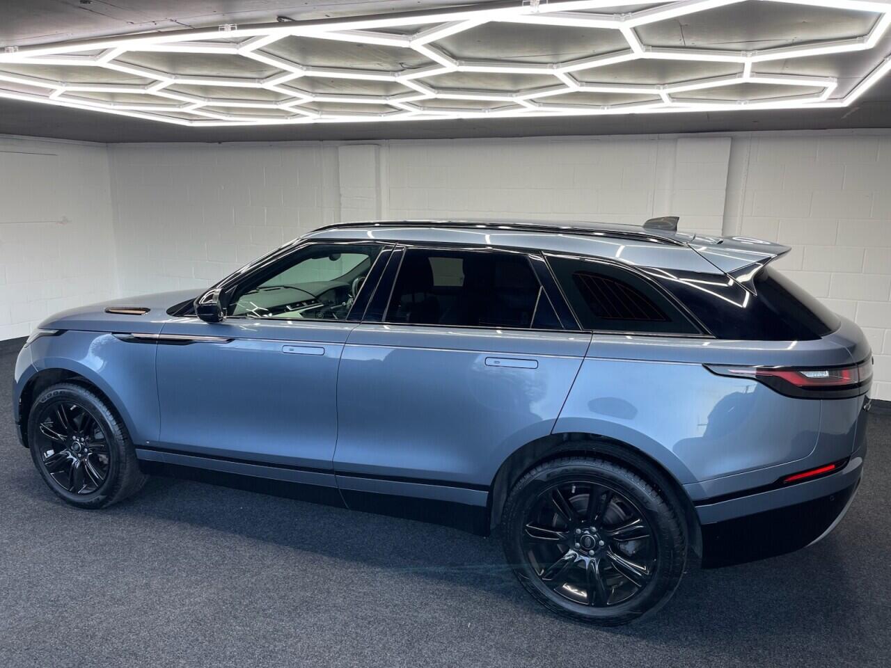Used Land Rover Range Rover Velar 2020 for sale - 76865279: Photo 11