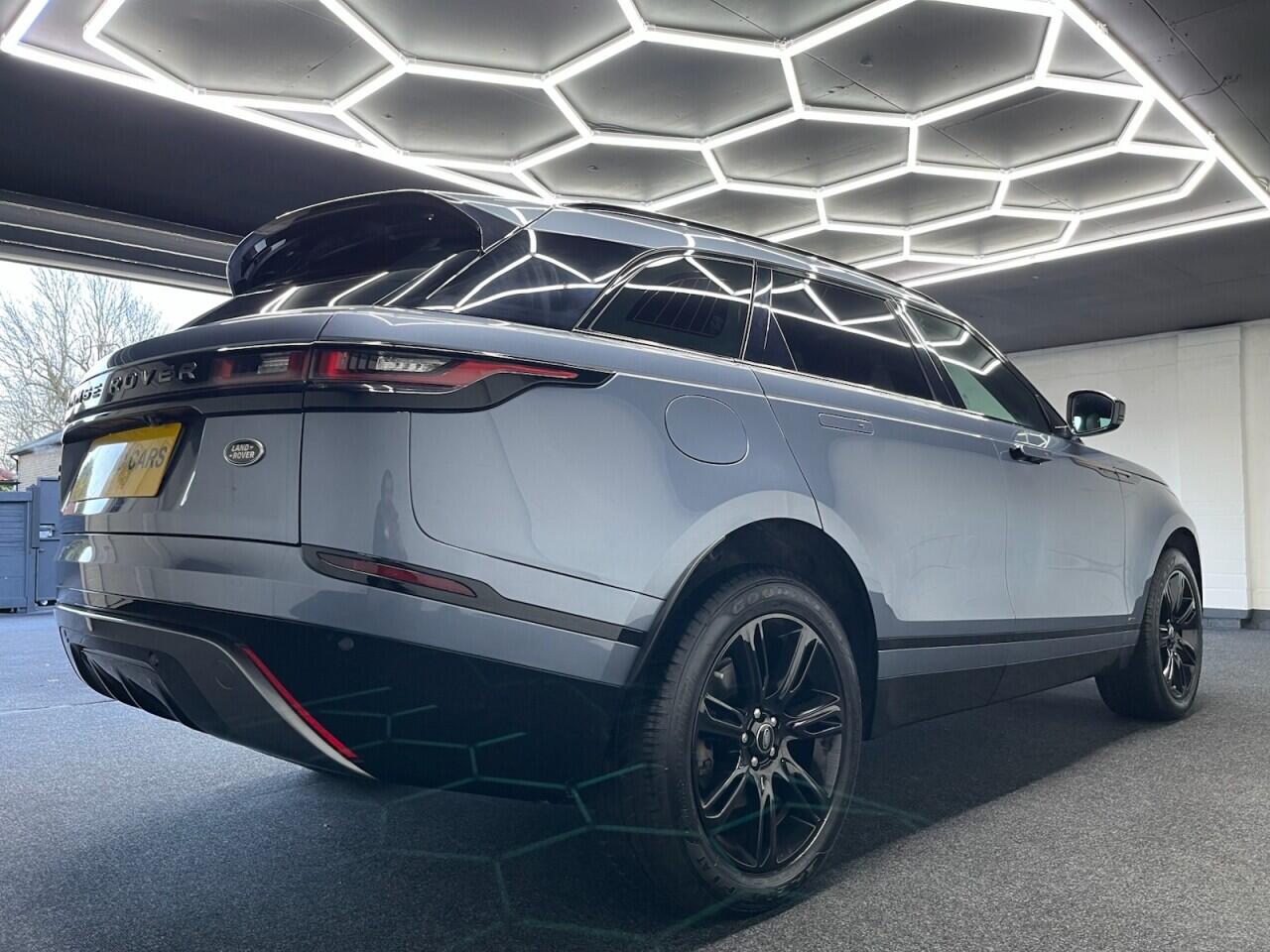 Used Land Rover Range Rover Velar 2020 for sale - 76865279: Photo 12