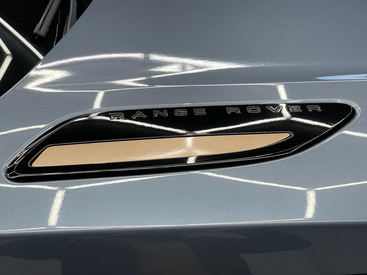 Used Land Rover Range Rover Velar 2020 for sale - 76865279: Photo 35