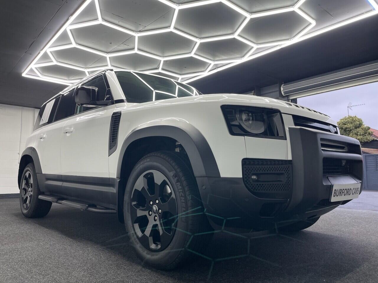 Used Land Rover Defender 2020 for sale - 77940563: Photo 6