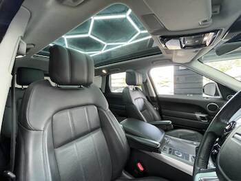 Used Land Rover Range Rover Sport 2018 for sale - 78751552: Photo