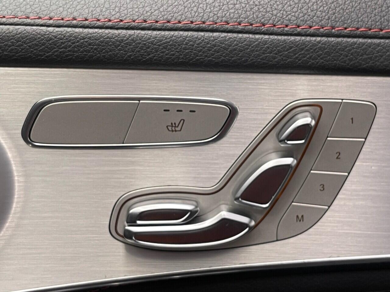 Used Mercedes-Benz GLC 2018 for sale - 77040419: Photo 31