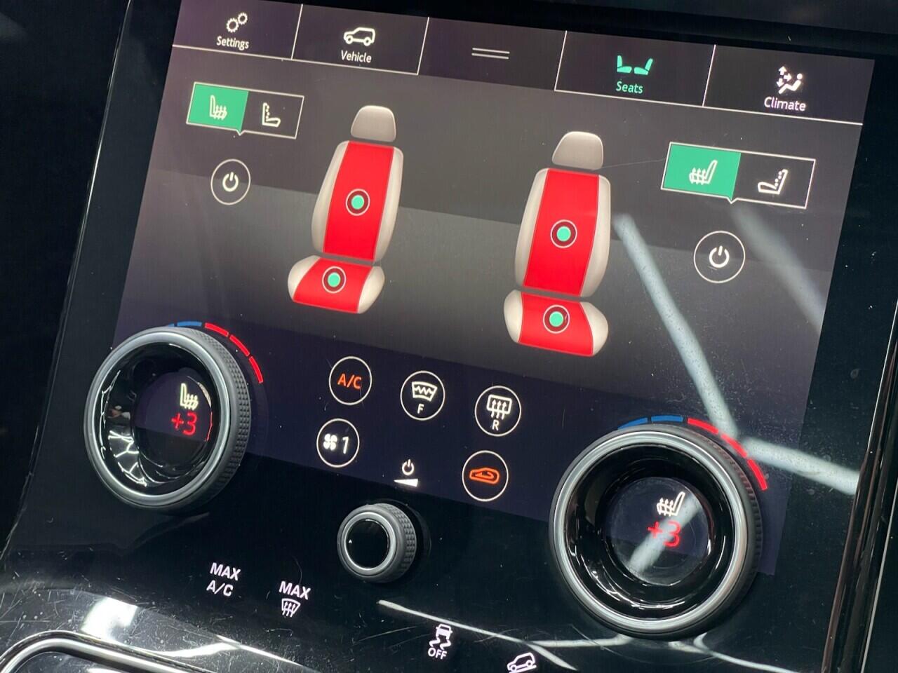 Used Land Rover Range Rover Velar 2017 for sale - 77696531: Photo 12