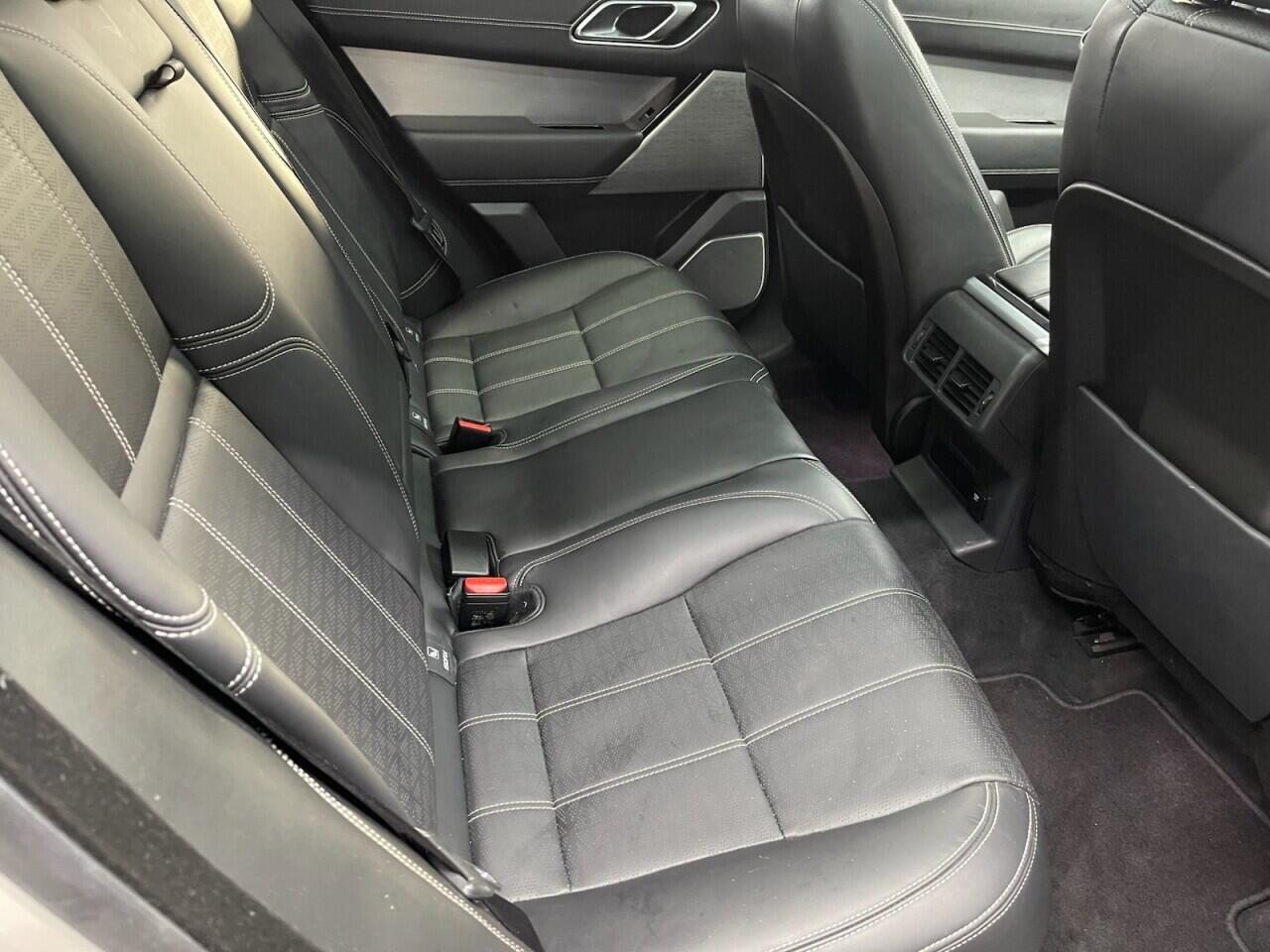 Used Land Rover Range Rover Velar 2017 for sale - 77696531: Photo 33