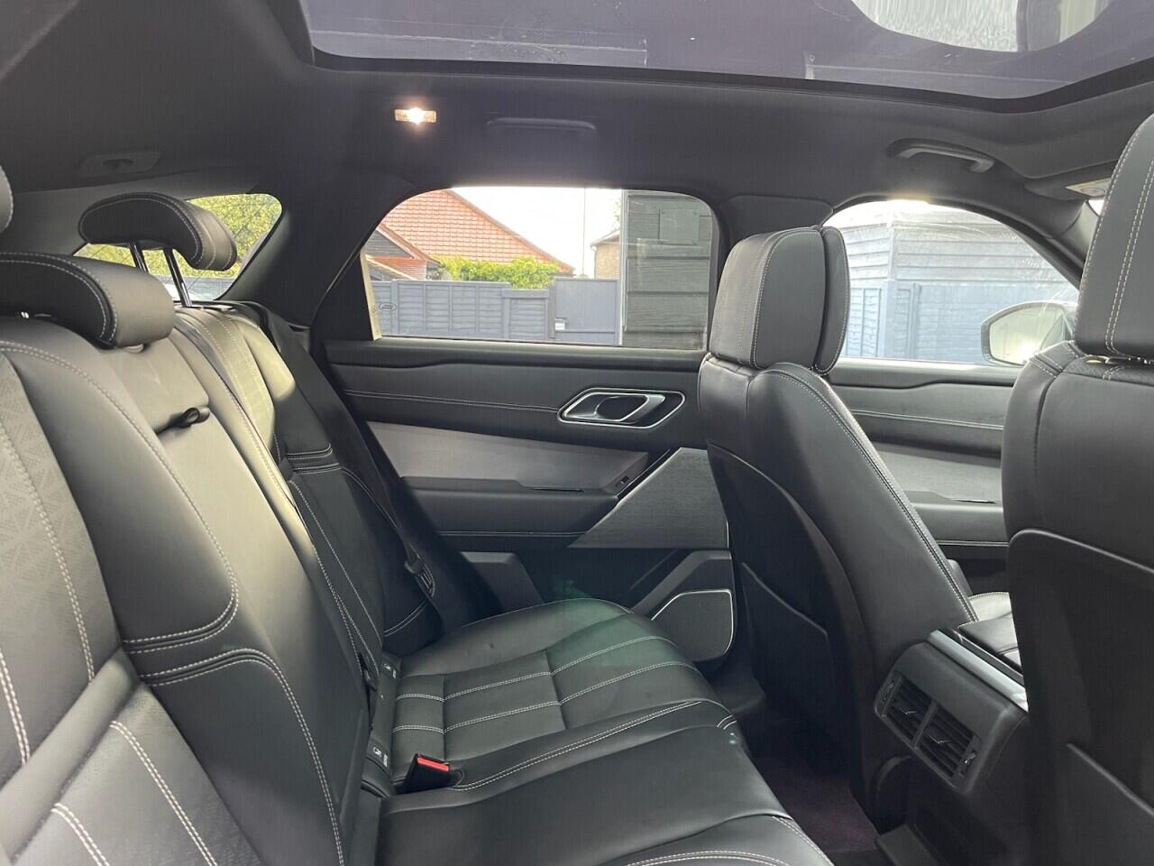 Used Land Rover Range Rover Velar 2017 for sale - 77696531: Photo 34