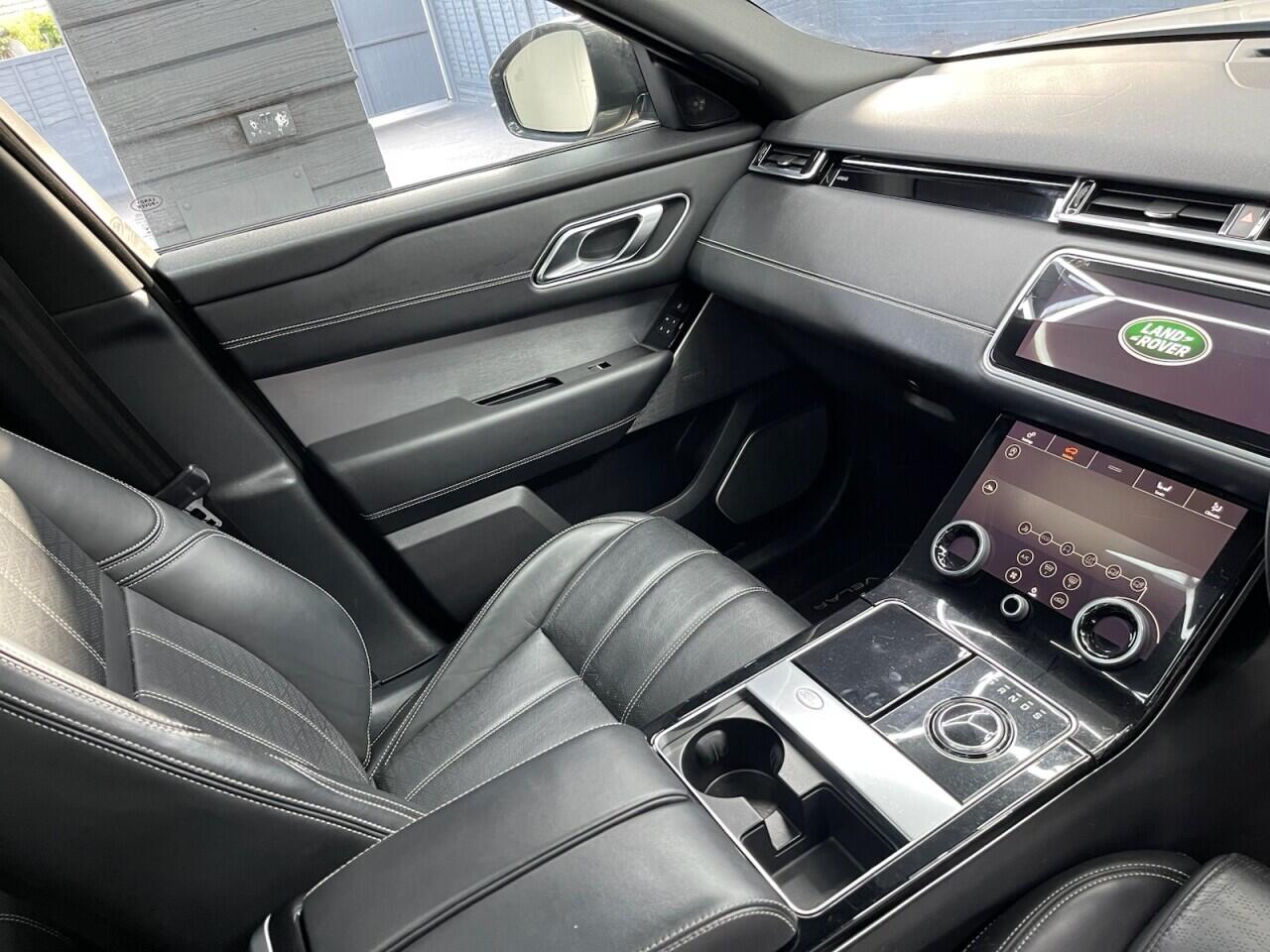 Used Land Rover Range Rover Velar 2017 for sale - 77696531: Photo 41