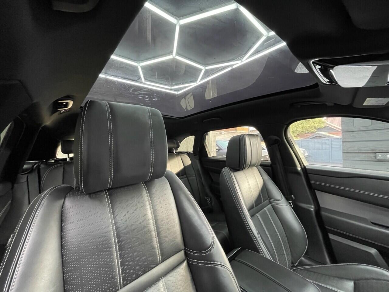 Used Land Rover Range Rover Velar 2017 for sale - 77696531: Photo 42