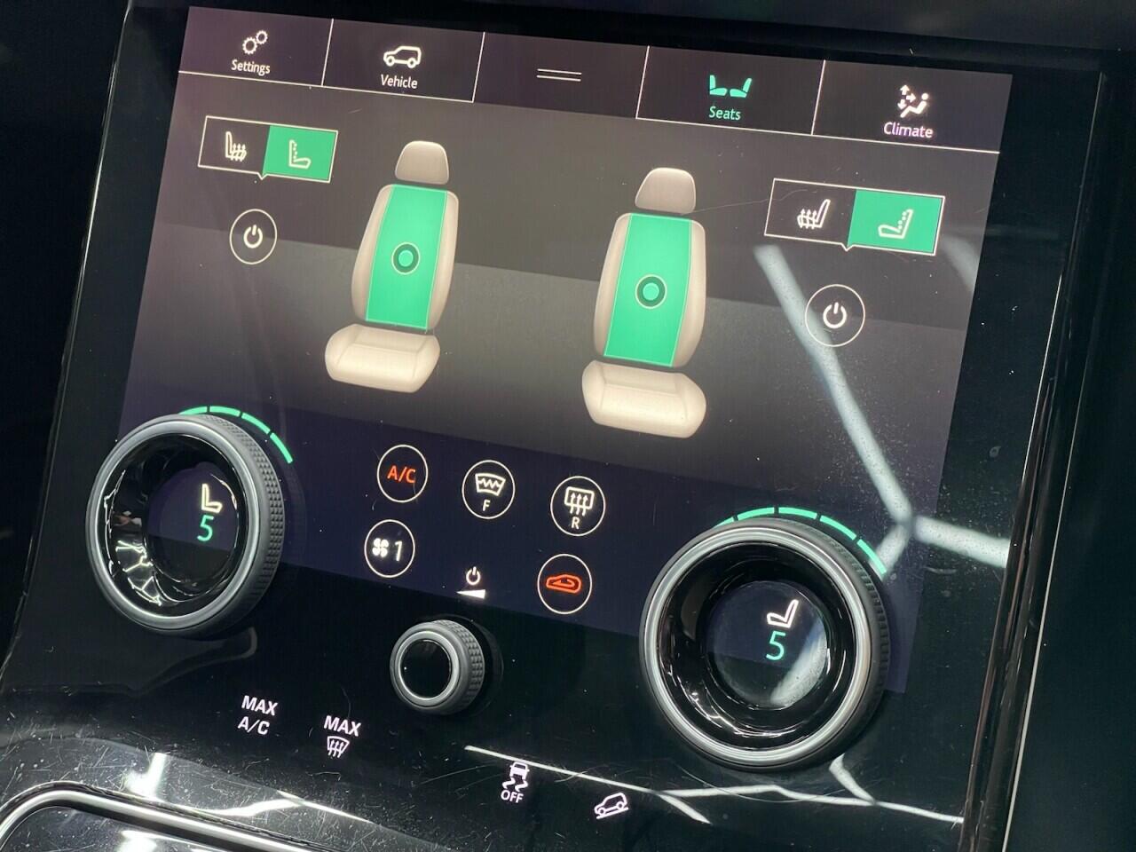 Used Land Rover Range Rover Velar 2017 for sale - 77696531: Photo 49