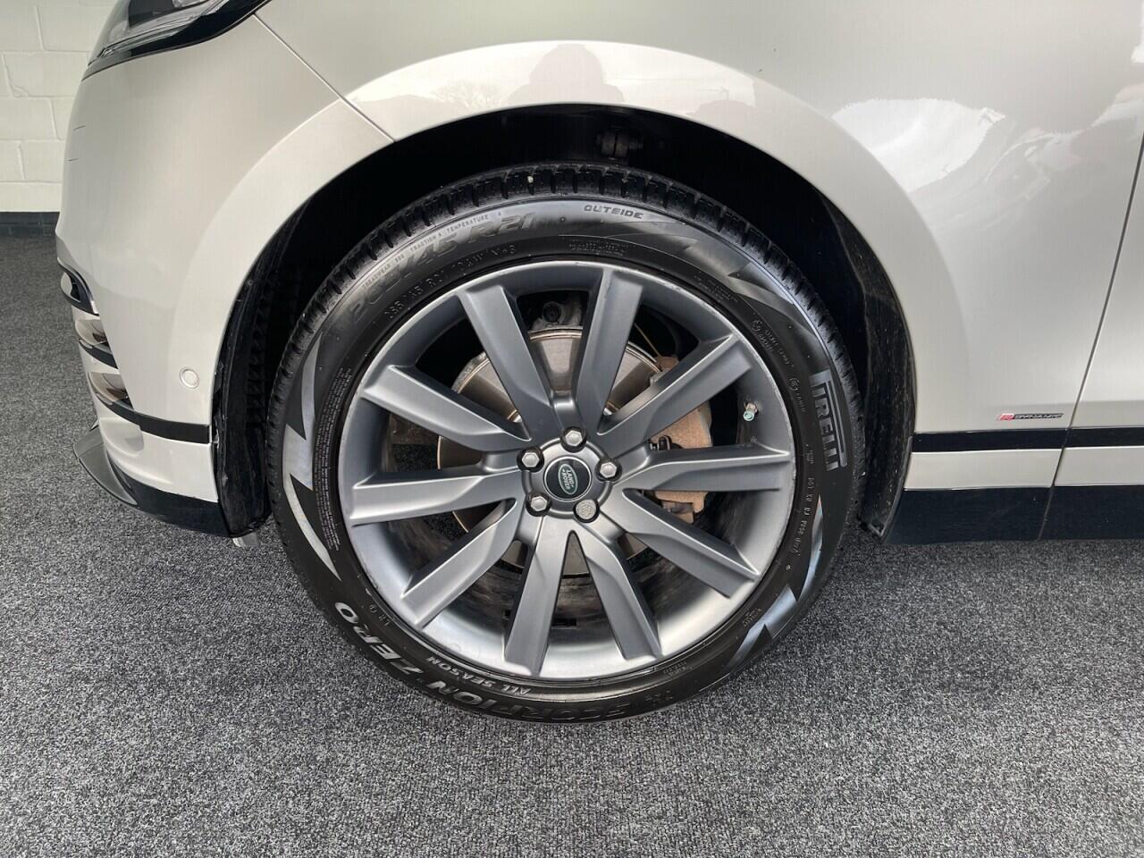 Used Land Rover Range Rover Velar 2017 for sale - 77696531: Photo 9