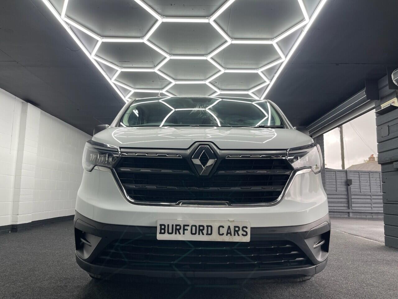 Used Renault Trafic 2022 for sale - 76635425: Photo 18