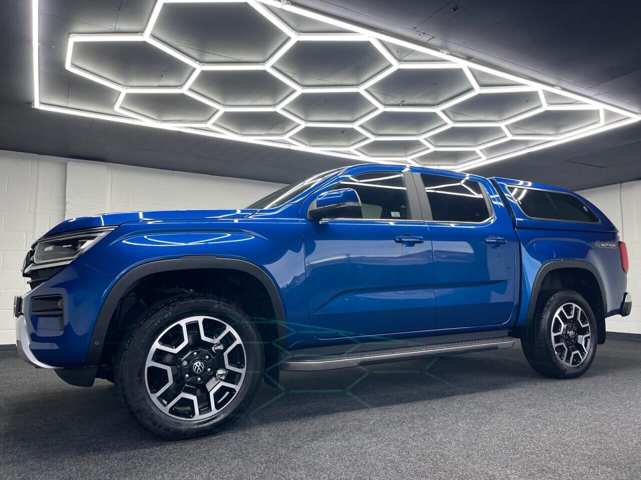 Used Volkswagen Amarok 2023 for sale - 76633605: Photo 16