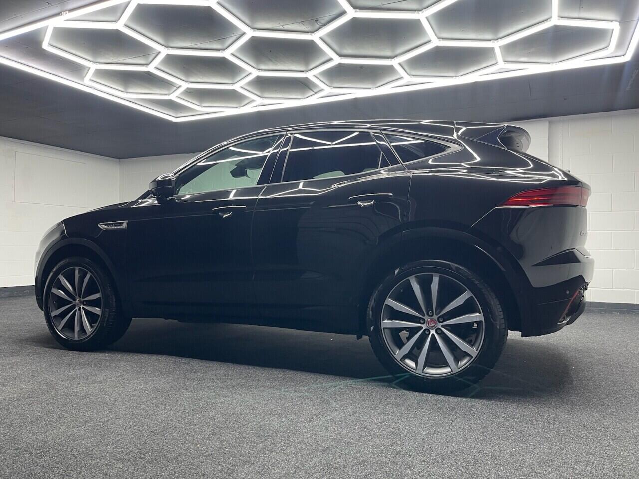 Used Jaguar E-Pace 2019 for sale - 76635416: Photo 11