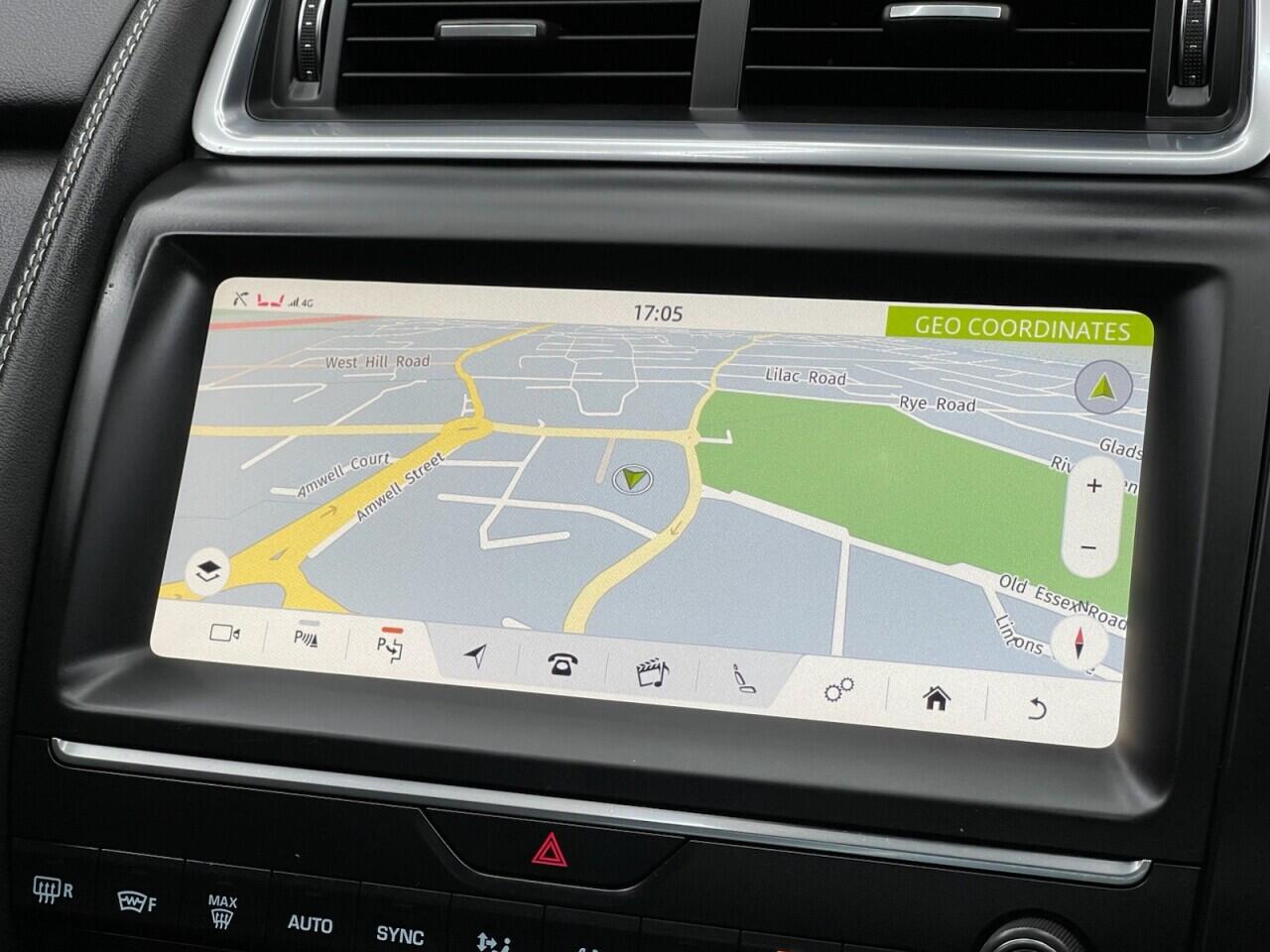 Used Jaguar E-Pace 2019 for sale - 76635416: Photo 5