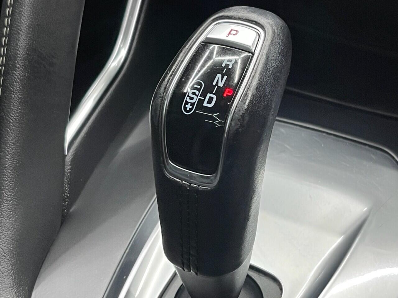 Used Jaguar E-Pace 2019 for sale - 76635416: Photo 51