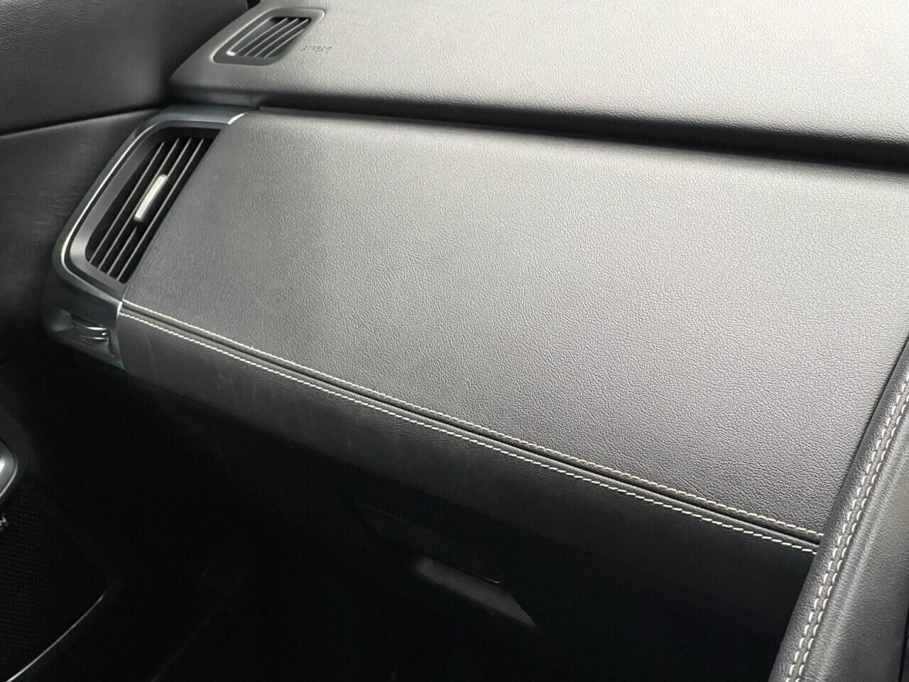 Used Jaguar E-Pace 2019 for sale - 76635416: Photo 54