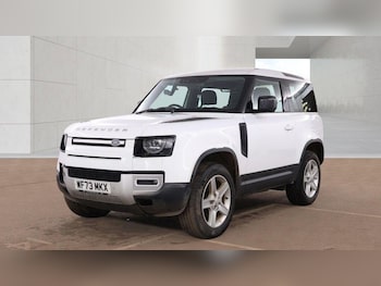 Used Land Rover Defender 2023 for sale - 78662599: Photo