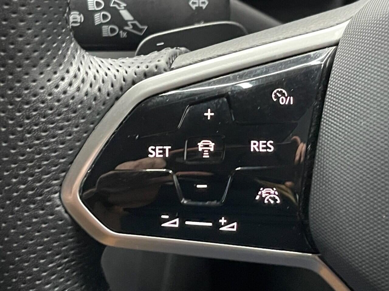 Used Volkswagen Tiguan 2021 for sale - 76765718: Photo 36