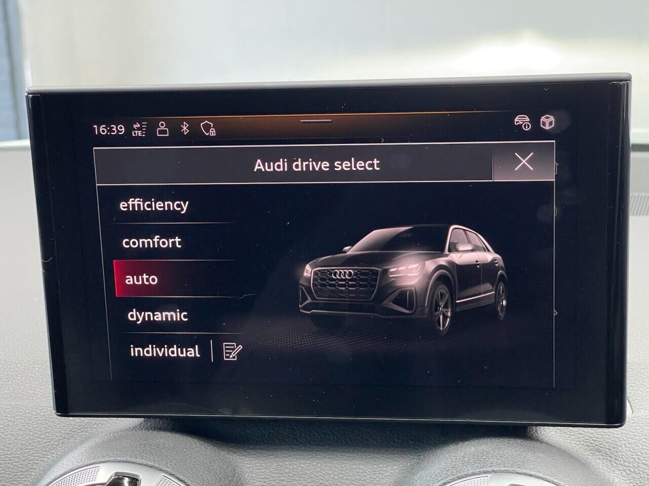 Used Audi Q2 for sale - 77670474: Photo 53