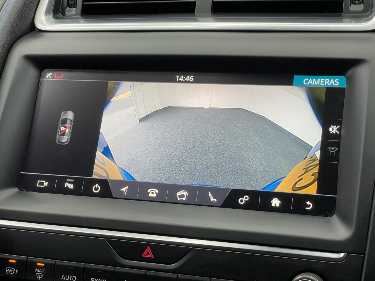 Used Jaguar E-Pace 2018 for sale - 76992213: Photo 7