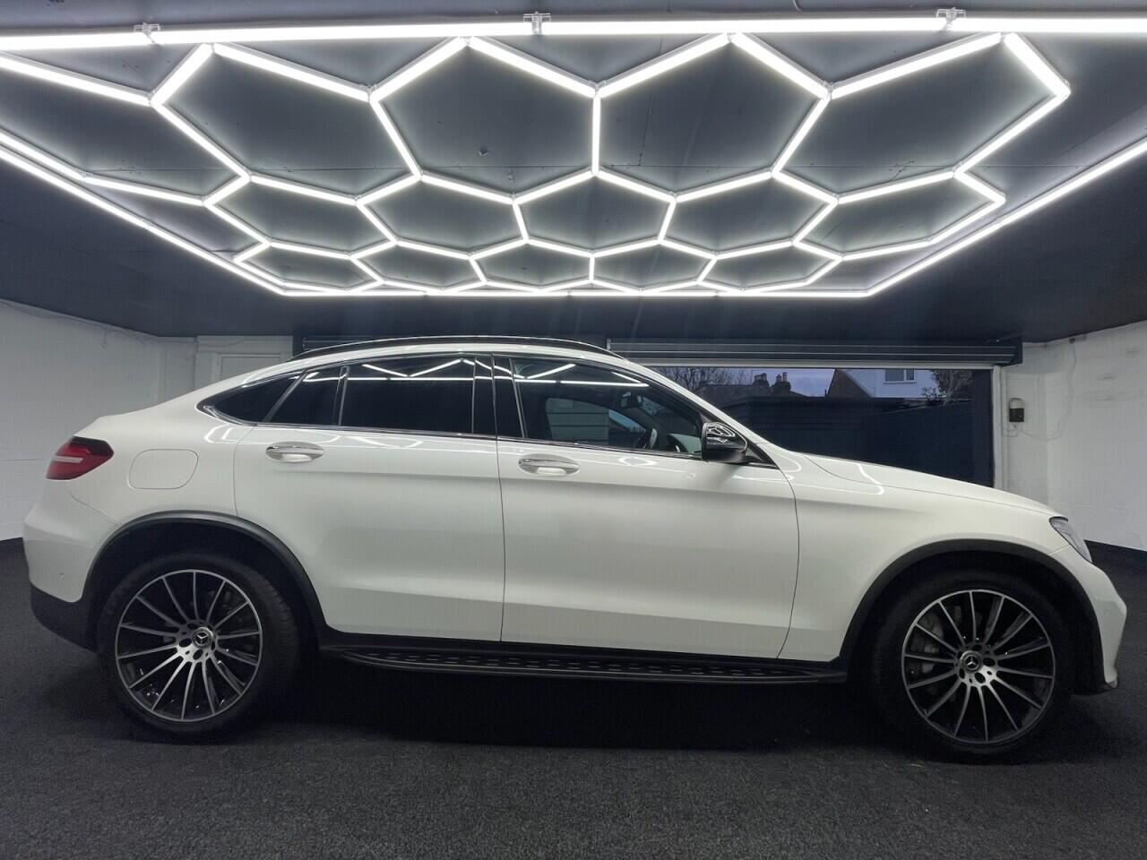 Used Mercedes-Benz GLC for sale - 76998946: Photo 2