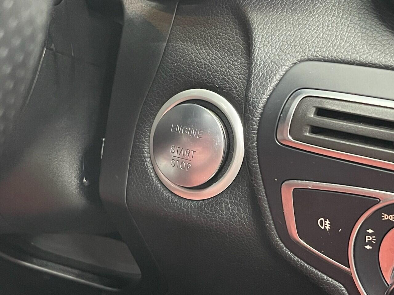 Used Mercedes-Benz GLC for sale - 76998946: Photo 23