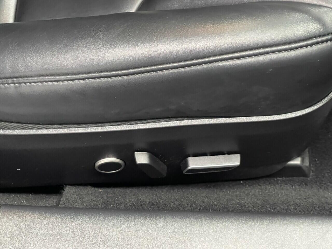 Used Tesla Model 3 2019 for sale - 77190558: Photo 38