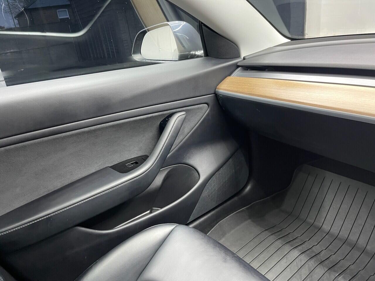 Used Tesla Model 3 2019 for sale - 77190558: Photo 41