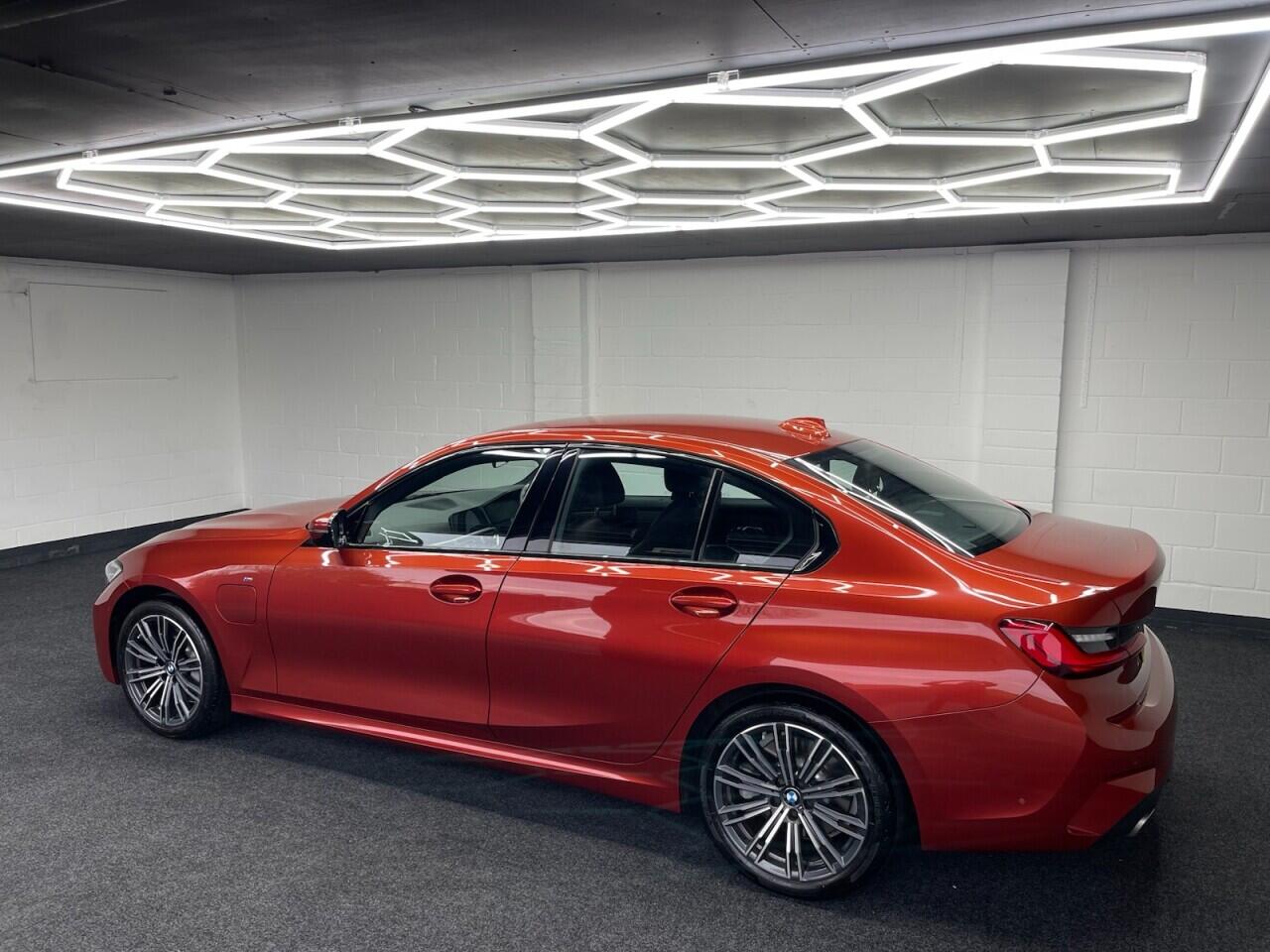 Used BMW 3 Series 2019 for sale - 76635441: Photo 13