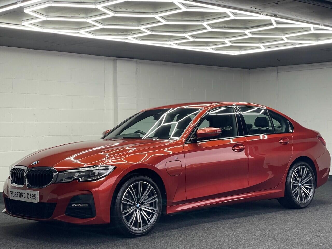Used BMW 3 Series 2019 for sale - 76635441: Photo 2