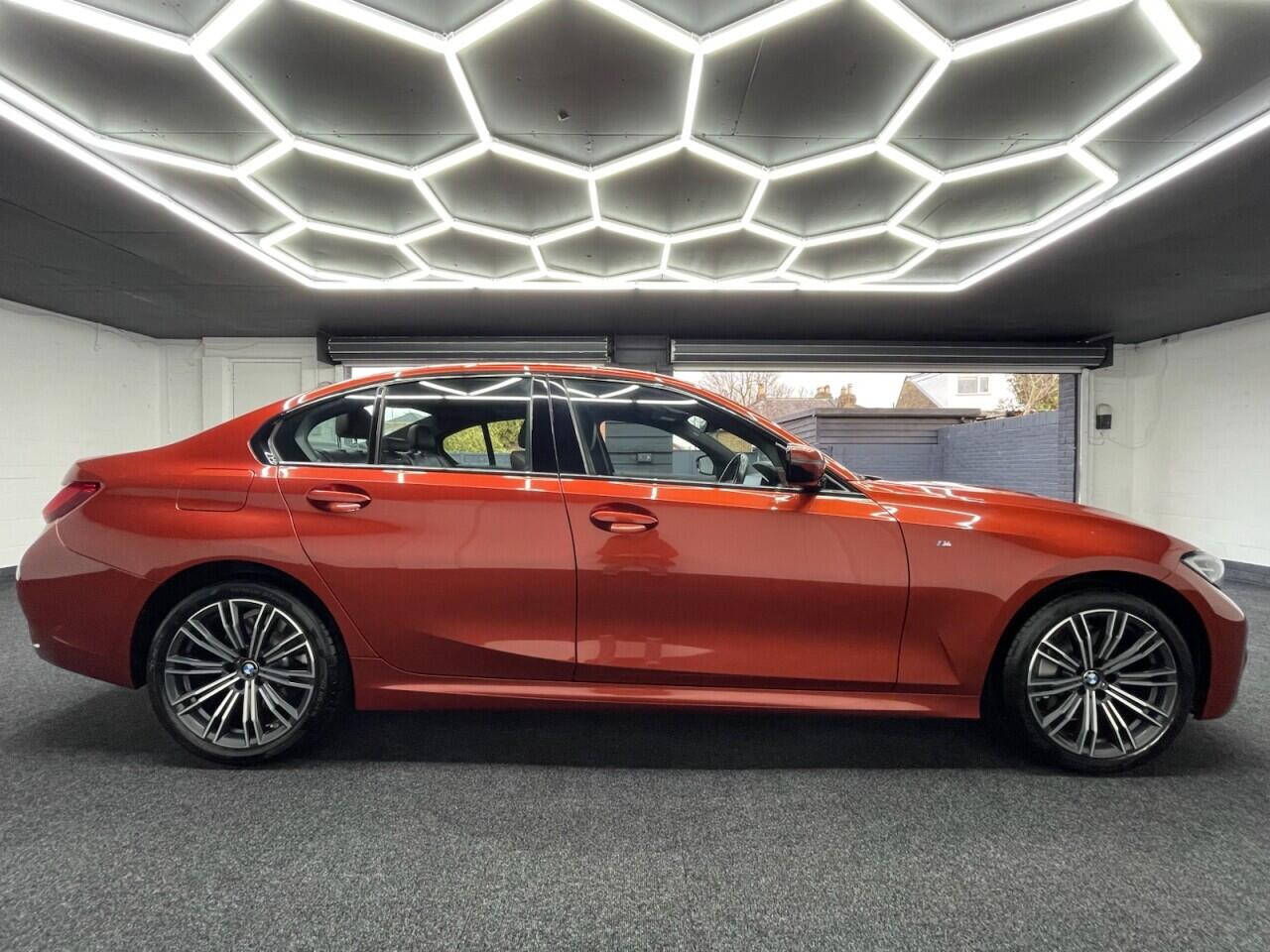 Used BMW 3 Series 2019 for sale - 76635441: Photo 3