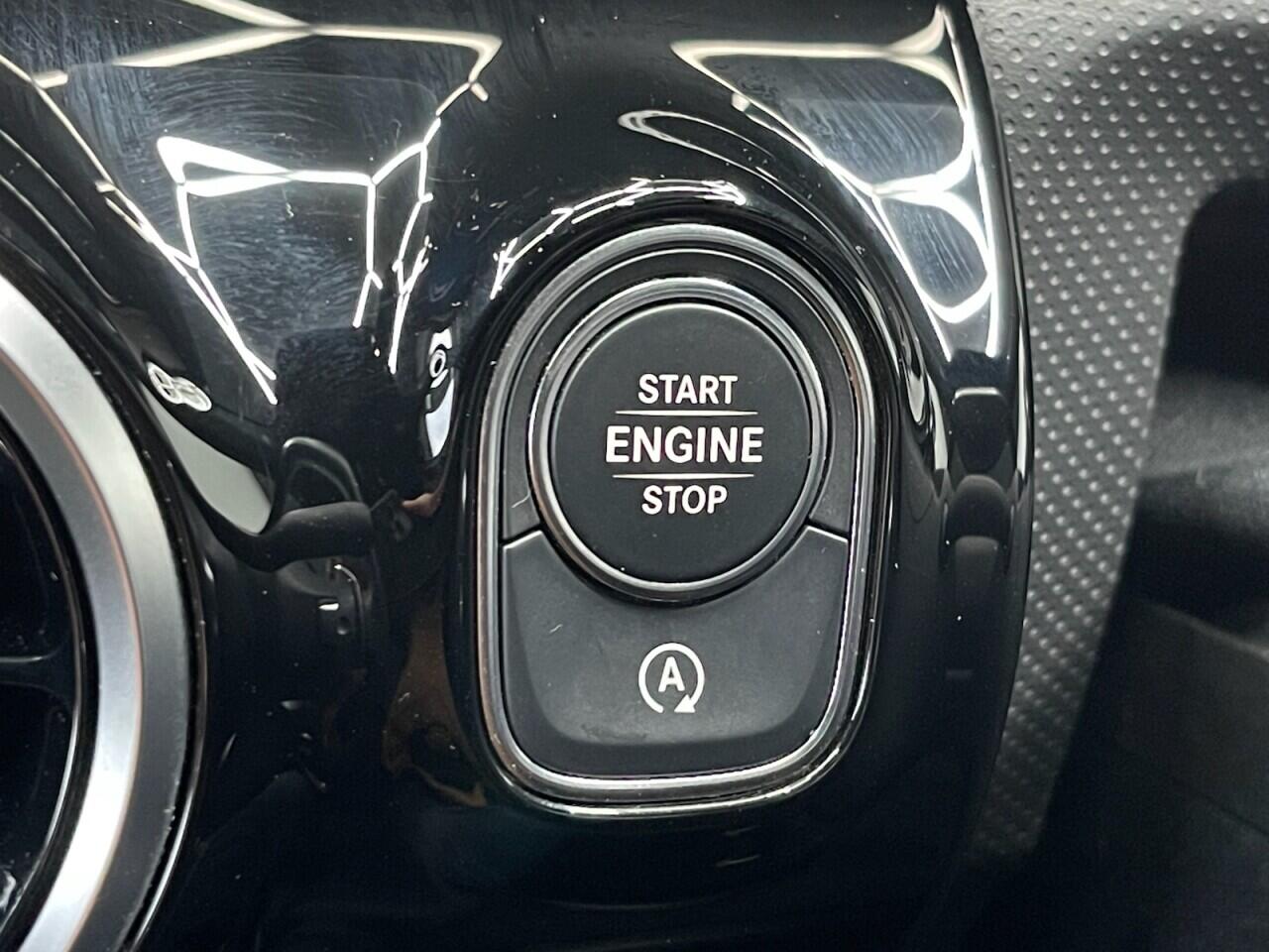 Used Mercedes-Benz A-Class 2019 for sale - 76850036: Photo 32