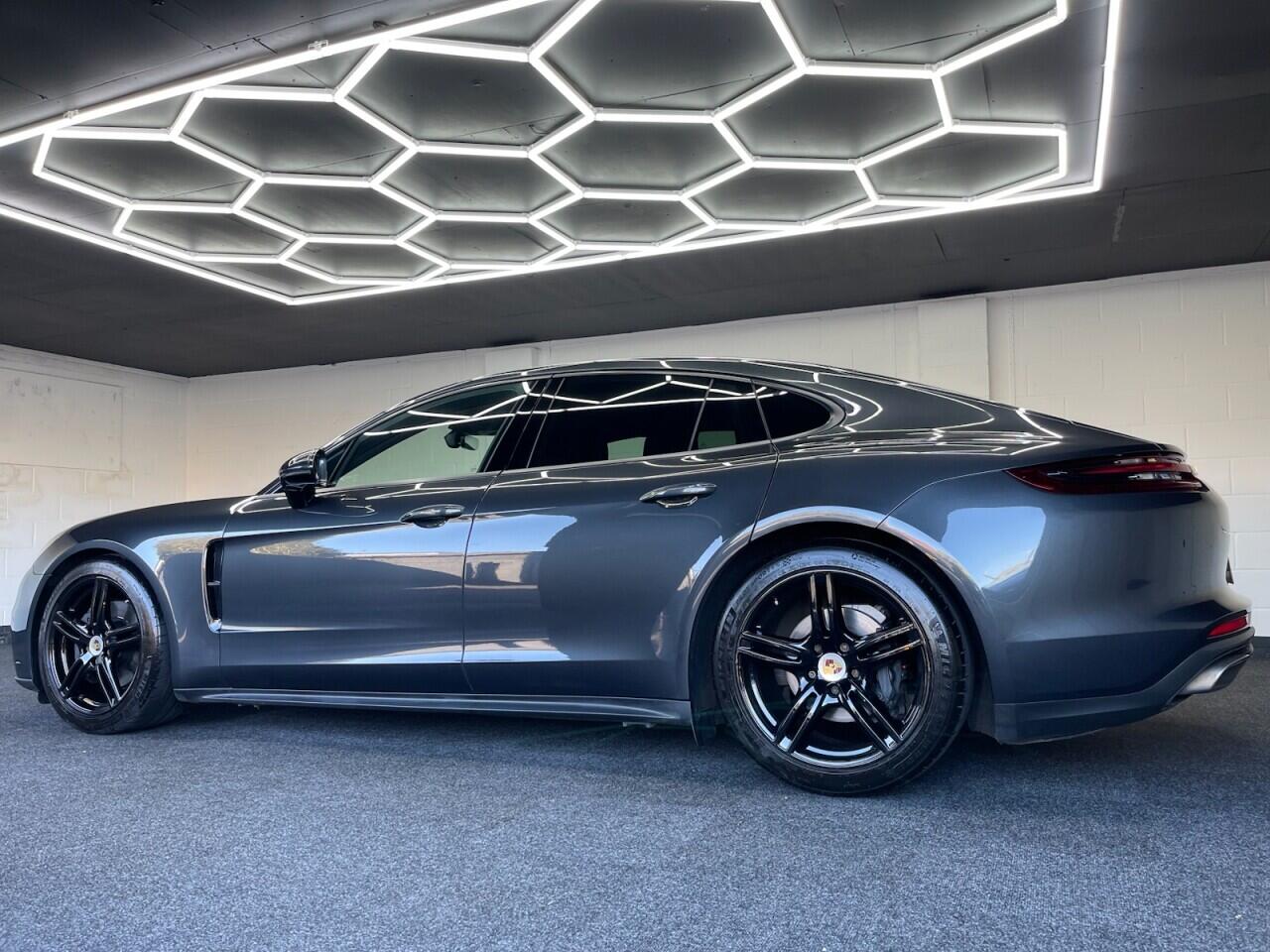 Used Porsche Panamera 2019 for sale - 77939330: Photo 17