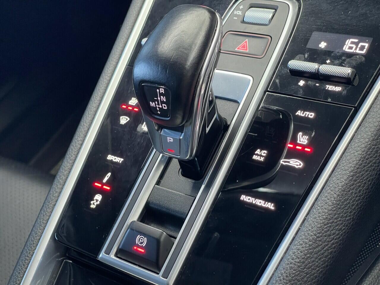 Used Porsche Panamera 2019 for sale - 77939330: Photo 37