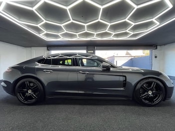 Used Porsche Panamera 2019 for sale - 77939330: Photo