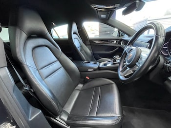 Used Porsche Panamera 2019 for sale - 77939330: Photo